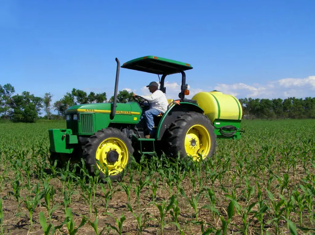 Menoken Farm agronomy education publication
